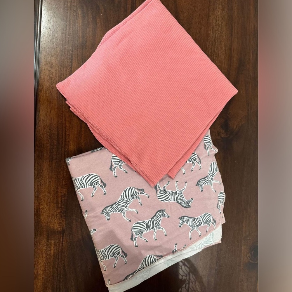 Copper pearl swaddles